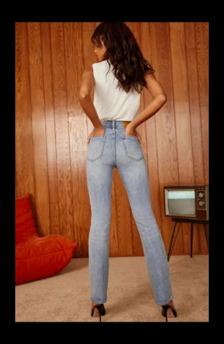 Denim Forum Jeans from Aritzia image indicator(2)