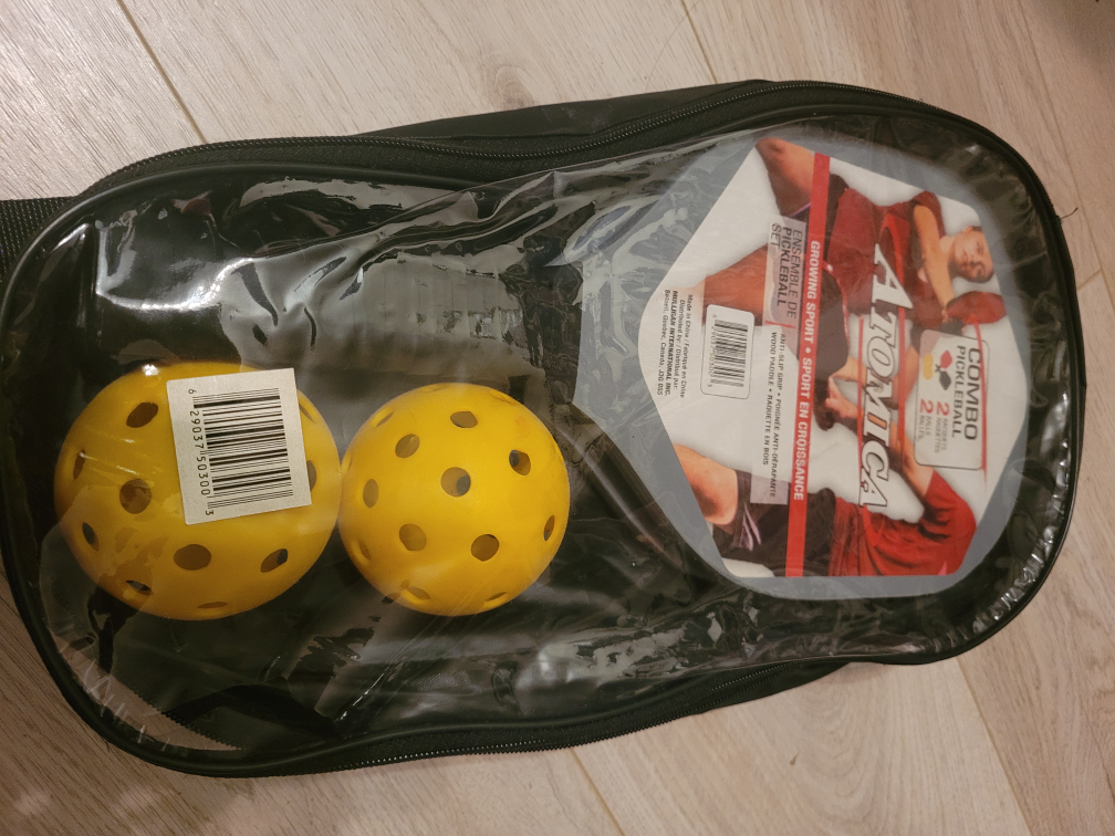 pickleball paddle set thumbnail