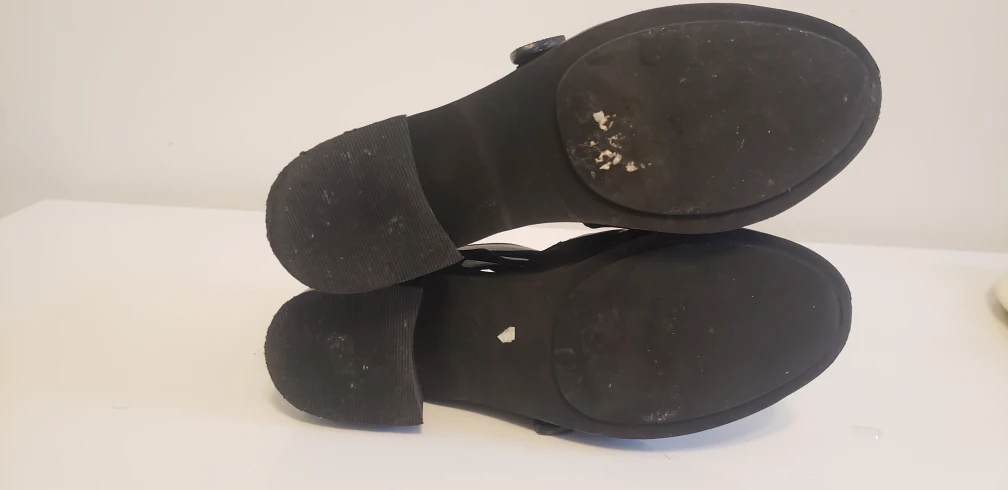 Black Leather Strappy Cutout Booties - Western Punk - Size 7 image indicator(7)