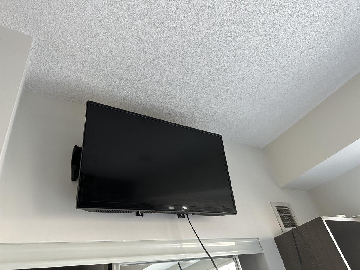 Haier HDTV 32” thumbnail