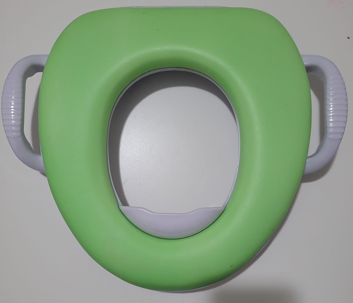 Soft potty seat with handle