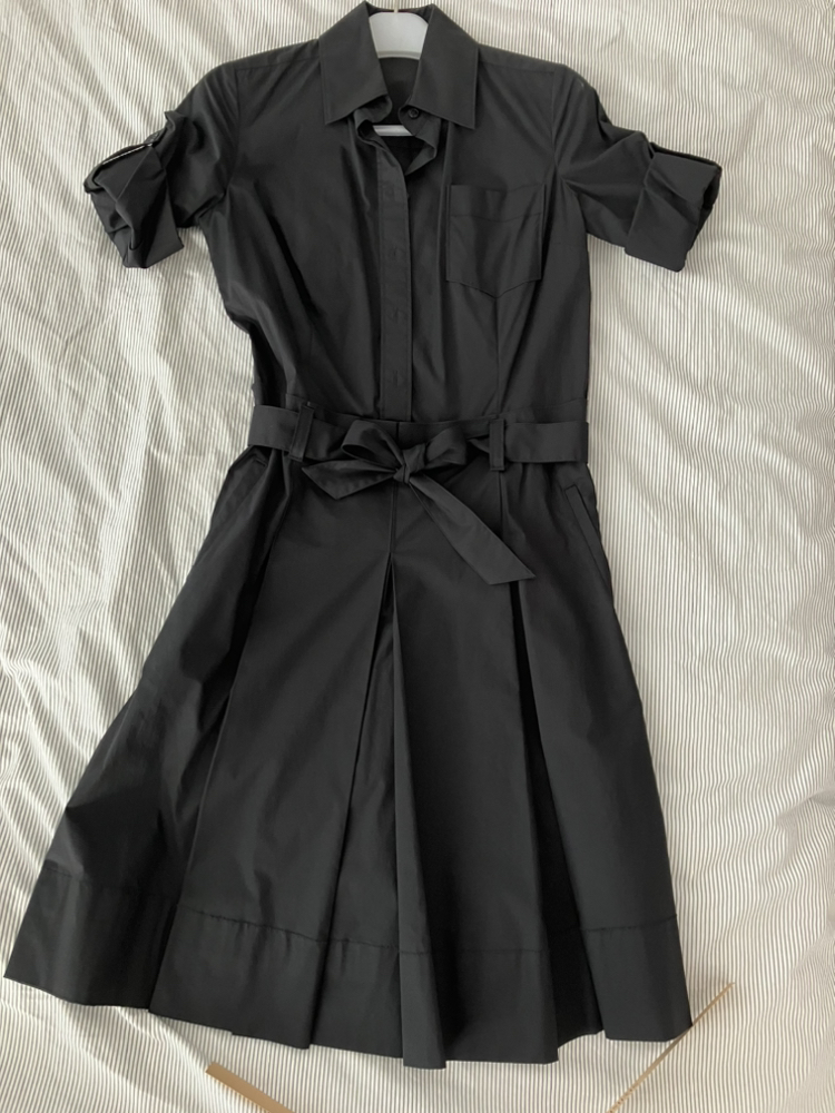 Short sleeve cotton black dress