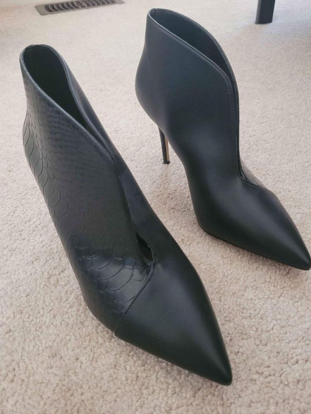 New Aldo heels - size 8 - never worn image indicator(2)