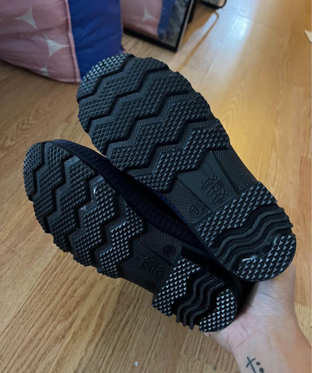 Brand New Kamik size 3 image indicator(3)