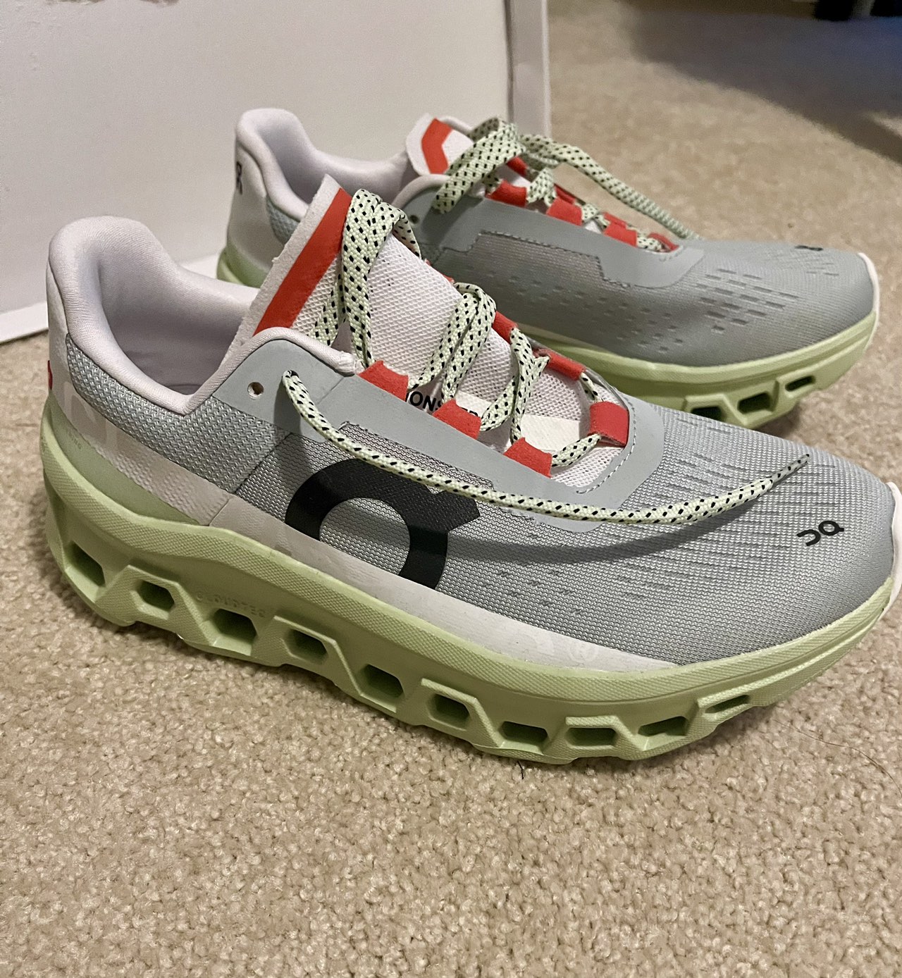 QC sneakers **New