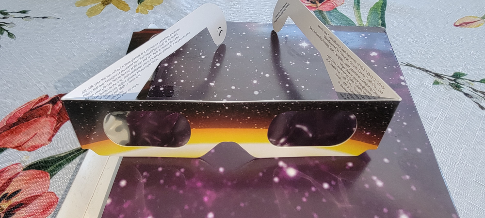 Solar Eclipse glasses - photo 5