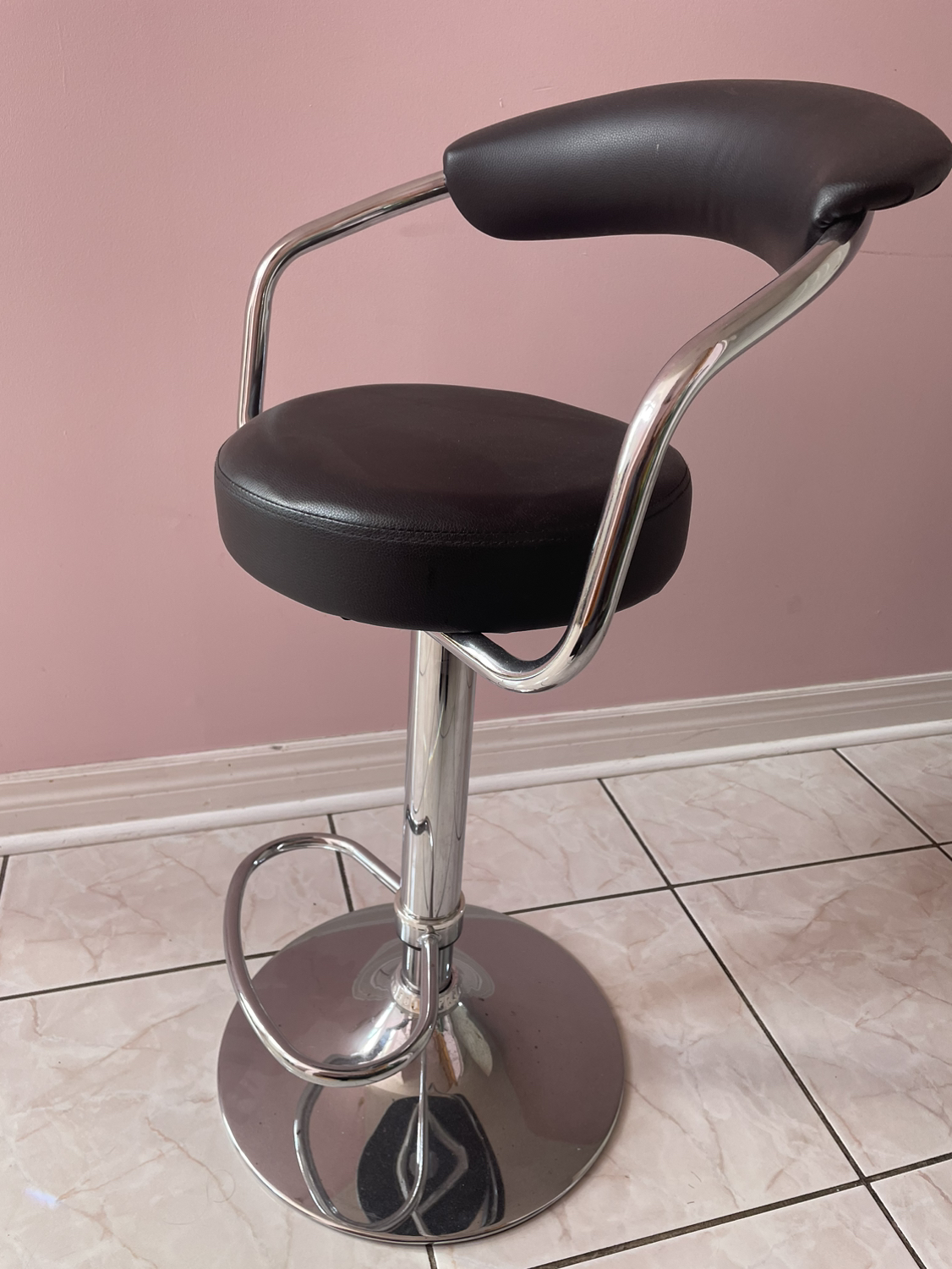 Adjustable Bar Stool with Curved Backrest, Black - photo 3