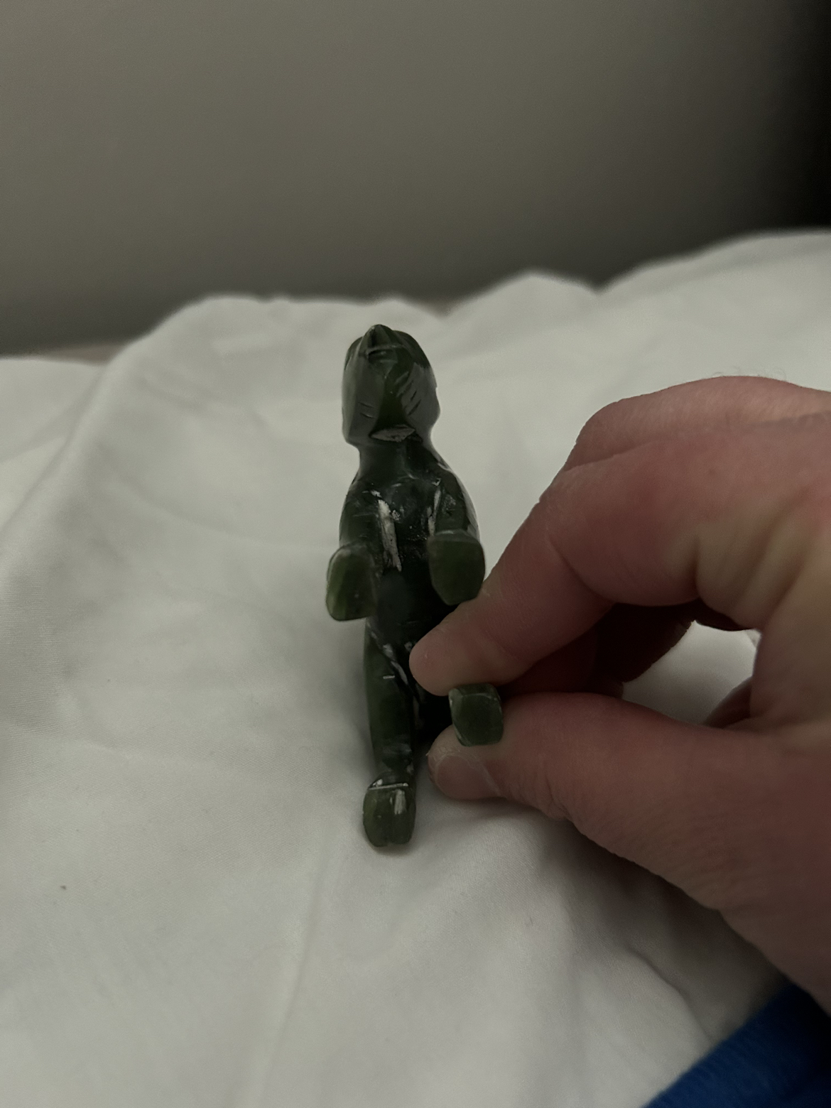 Stone Figurine image indicator(6)