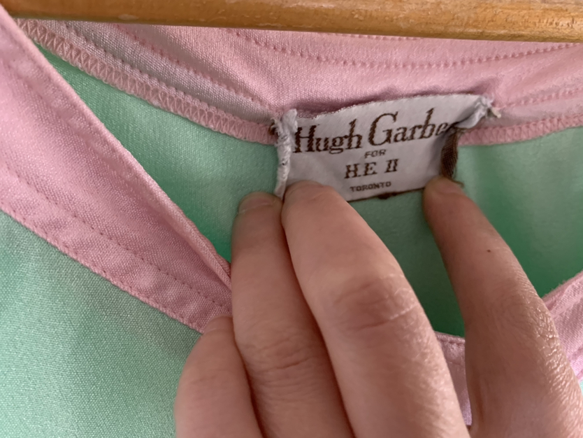 Shimmery vintage t-shirt image indicator(4)