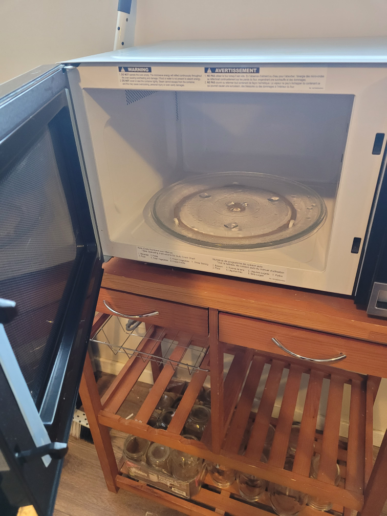 Panasonic 1100 Watt Microwave image indicator(7)