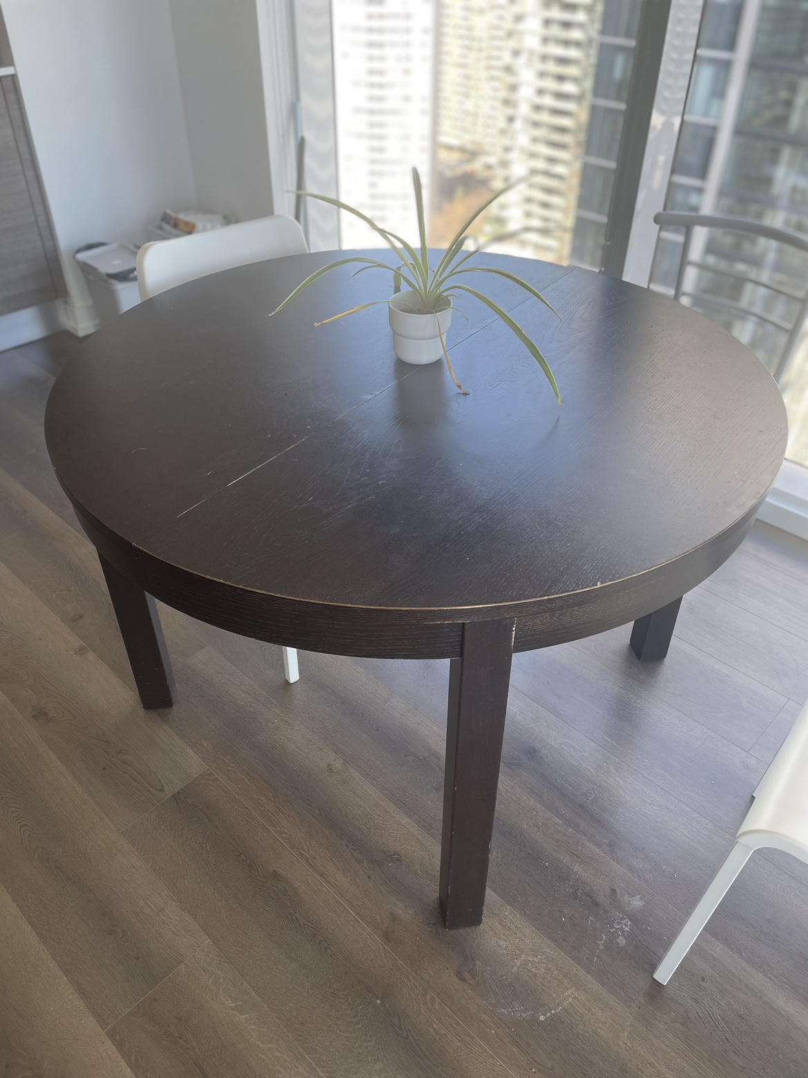 Round table , hardwood ,  4 seated