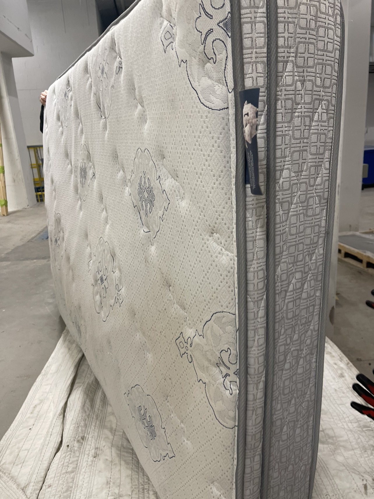 Mattress - full / double size … can deliver image indicator(3)