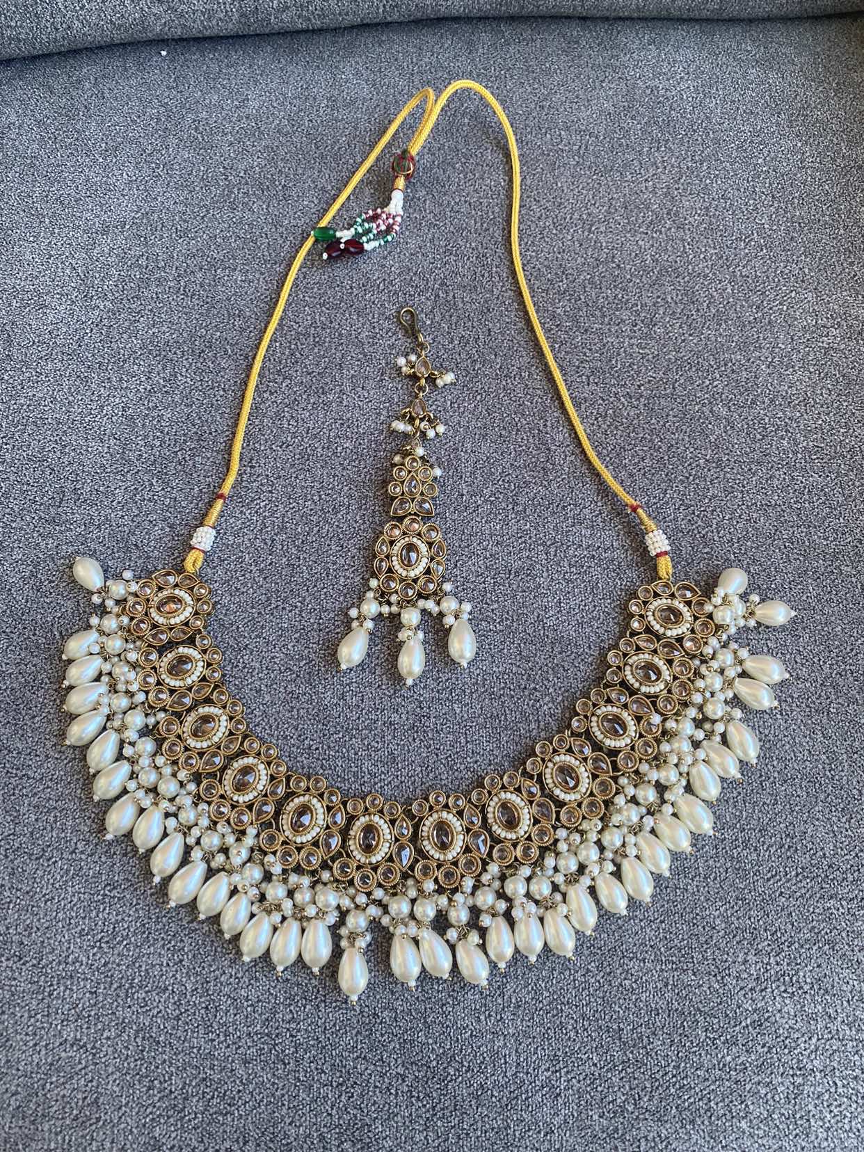 Large size necklace with tika image indicator(3)