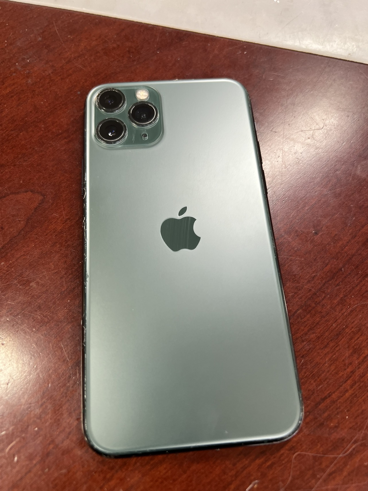 iPhone 11 Pro 64gb 79% 🔋 - photo 2
