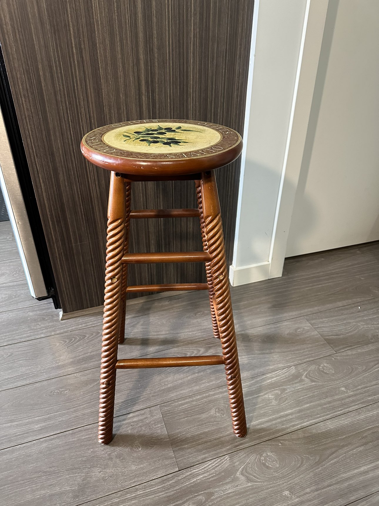 Wooden stool - photo 3