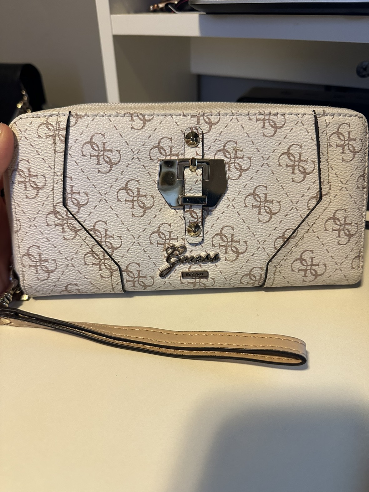 Large Guess Wallet