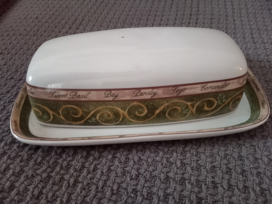 Fancy ceramic butter dish thumbnail