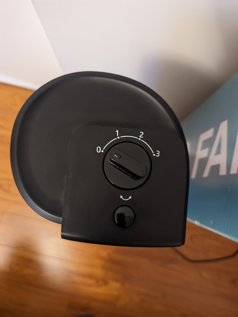 Oscillating tower fan - photo 4