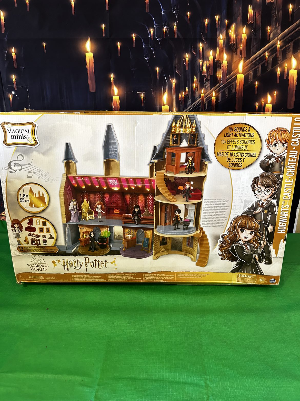 BNIB Harry Potter magical minis Hogwarts castle. thumbnail