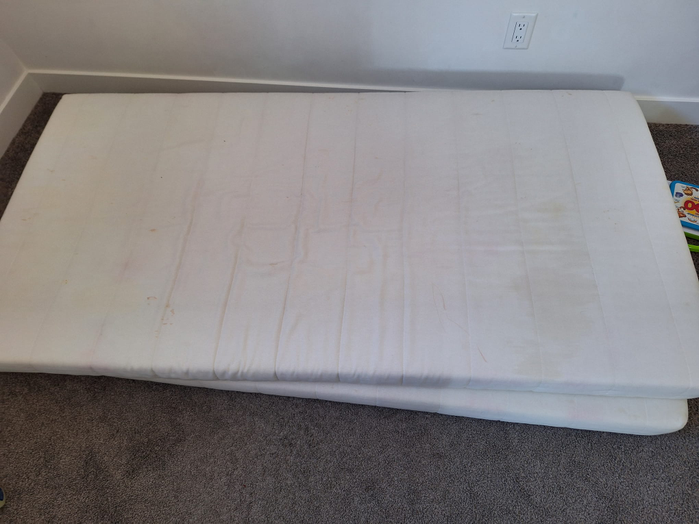 IKEA twin mattress .. set of 2 - photo 3