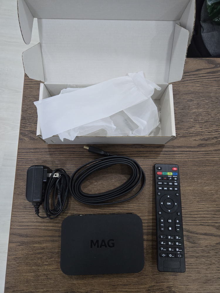 MAG 322 IPTV Box thumbnail