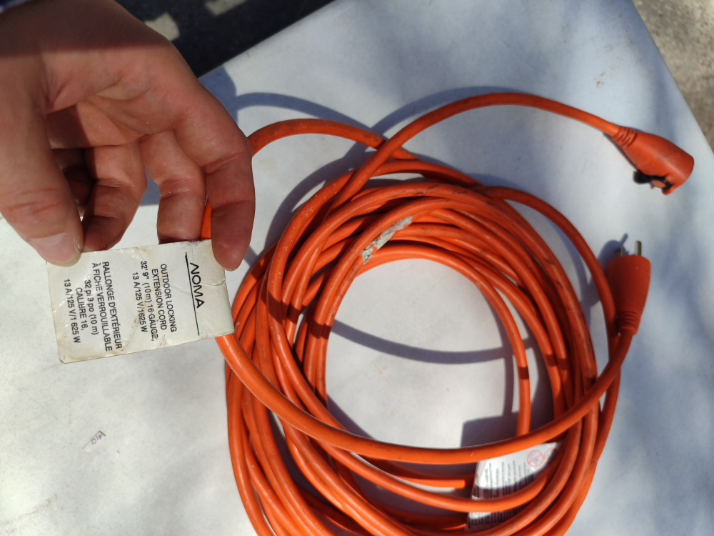 Outdoor locking extension cord 32'9" (10m), 125 v, 1625w - photo 3