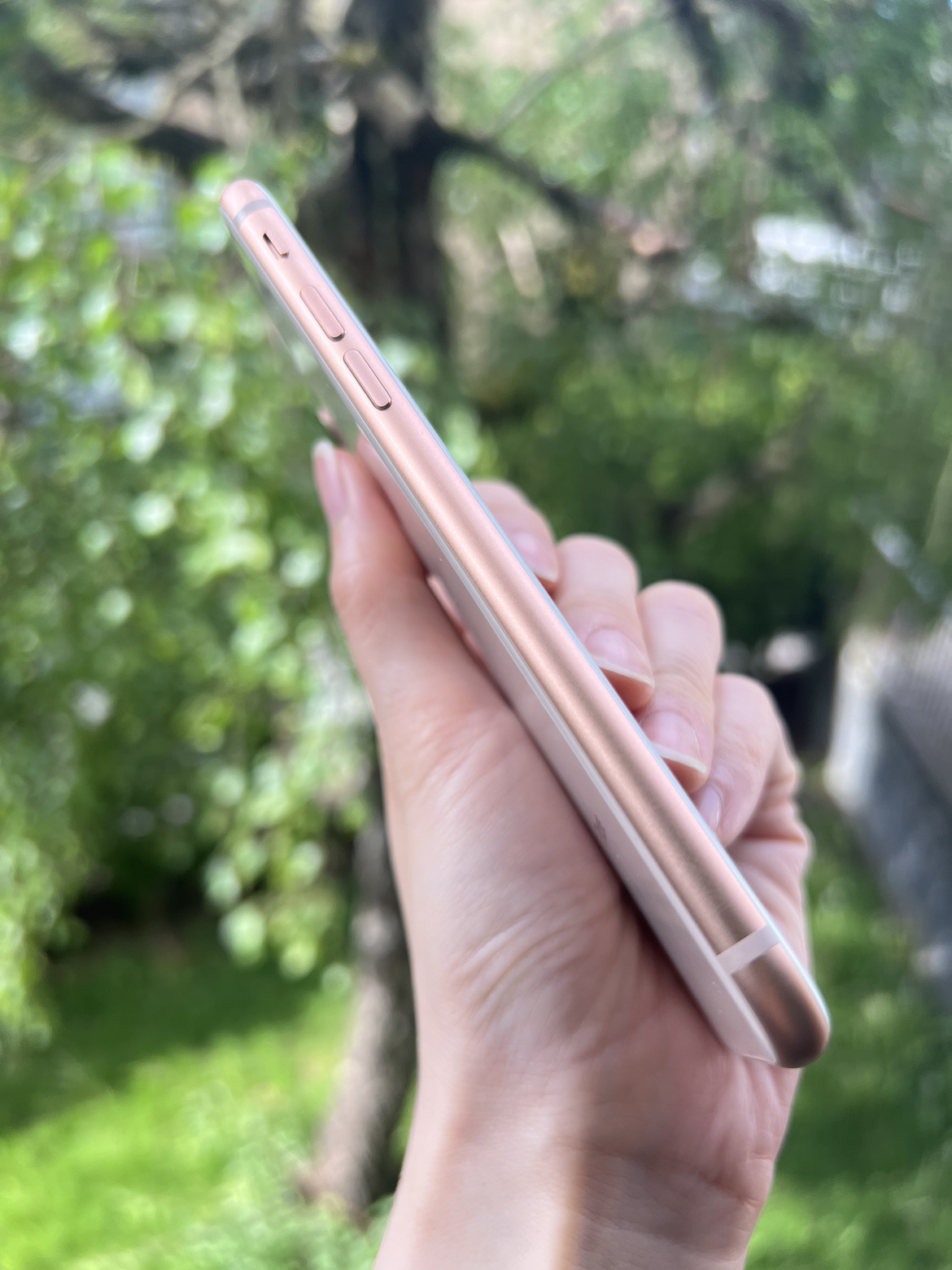 Unlocked Rose Gold iPhone8- 64GB