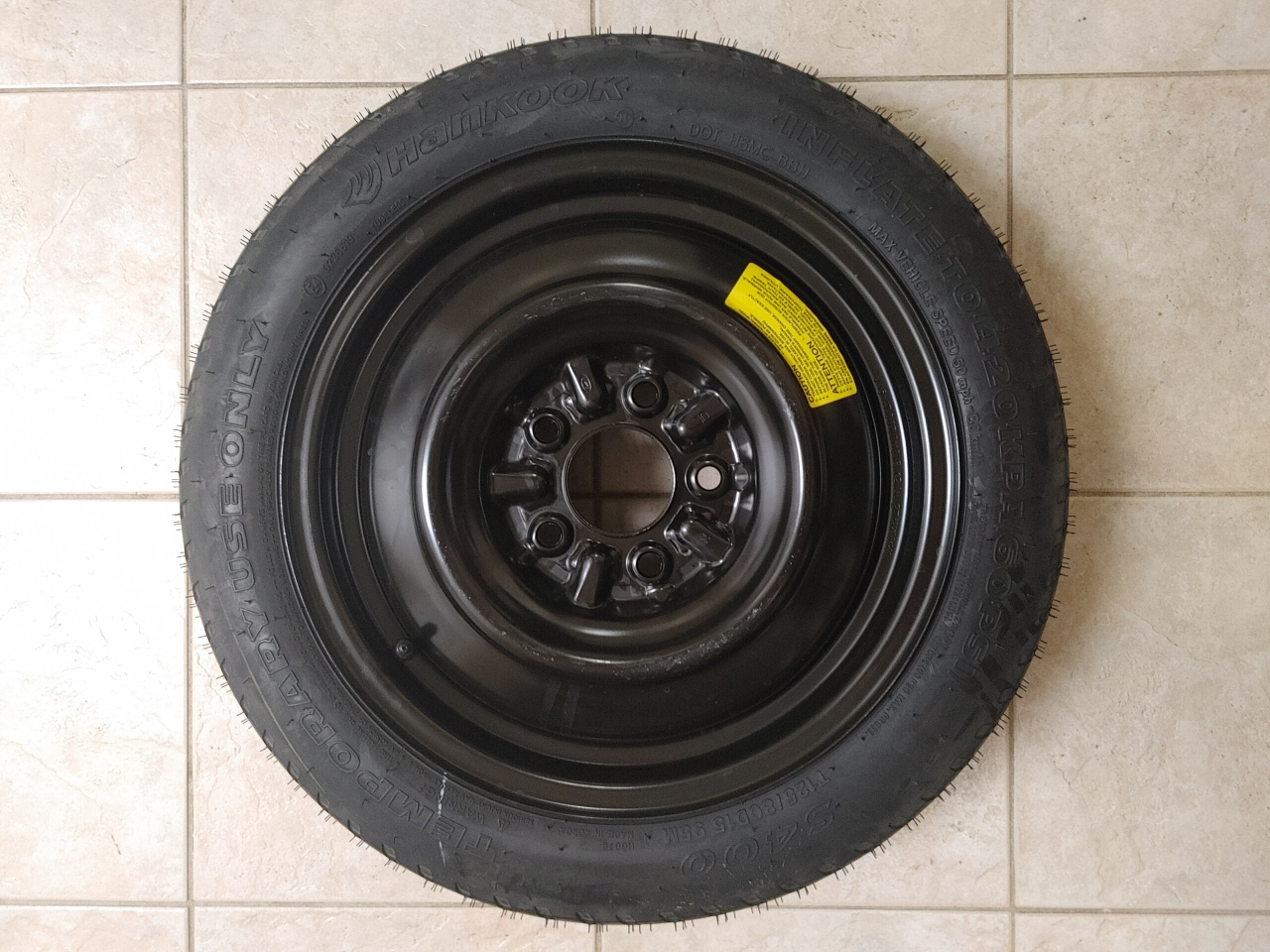 Spare Tire T125/80D15 95M thumbnail