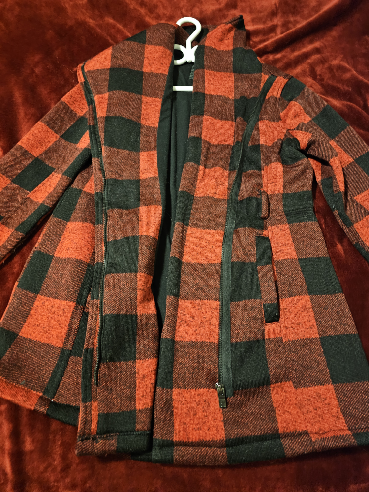 Red winter jacket - photo 2
