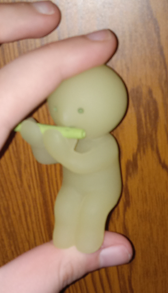 SMISKI PLAYING FLUTE thumbnail