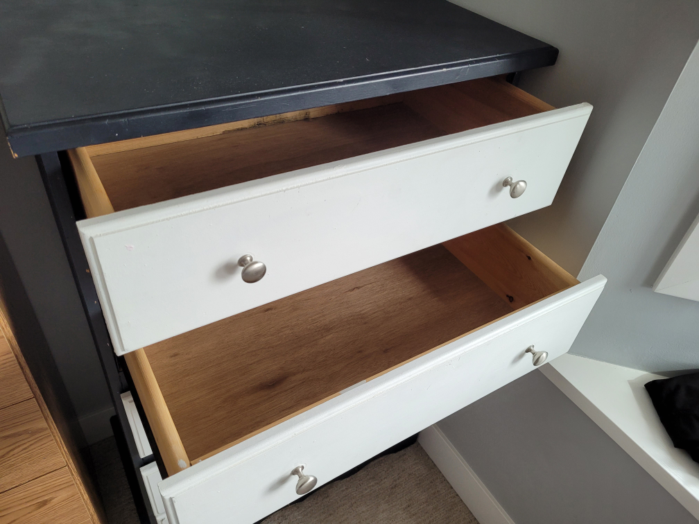 Free Dresser - photo 3