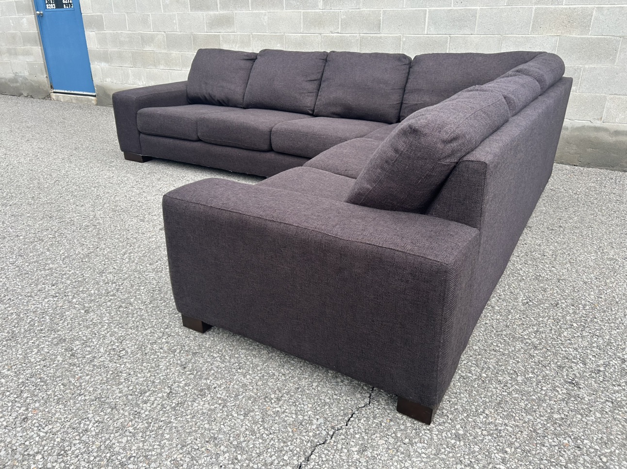 FREE DELIVERY• GREY LARGE COMFY SECTIONAL COUCH / SOFA - photo 3
