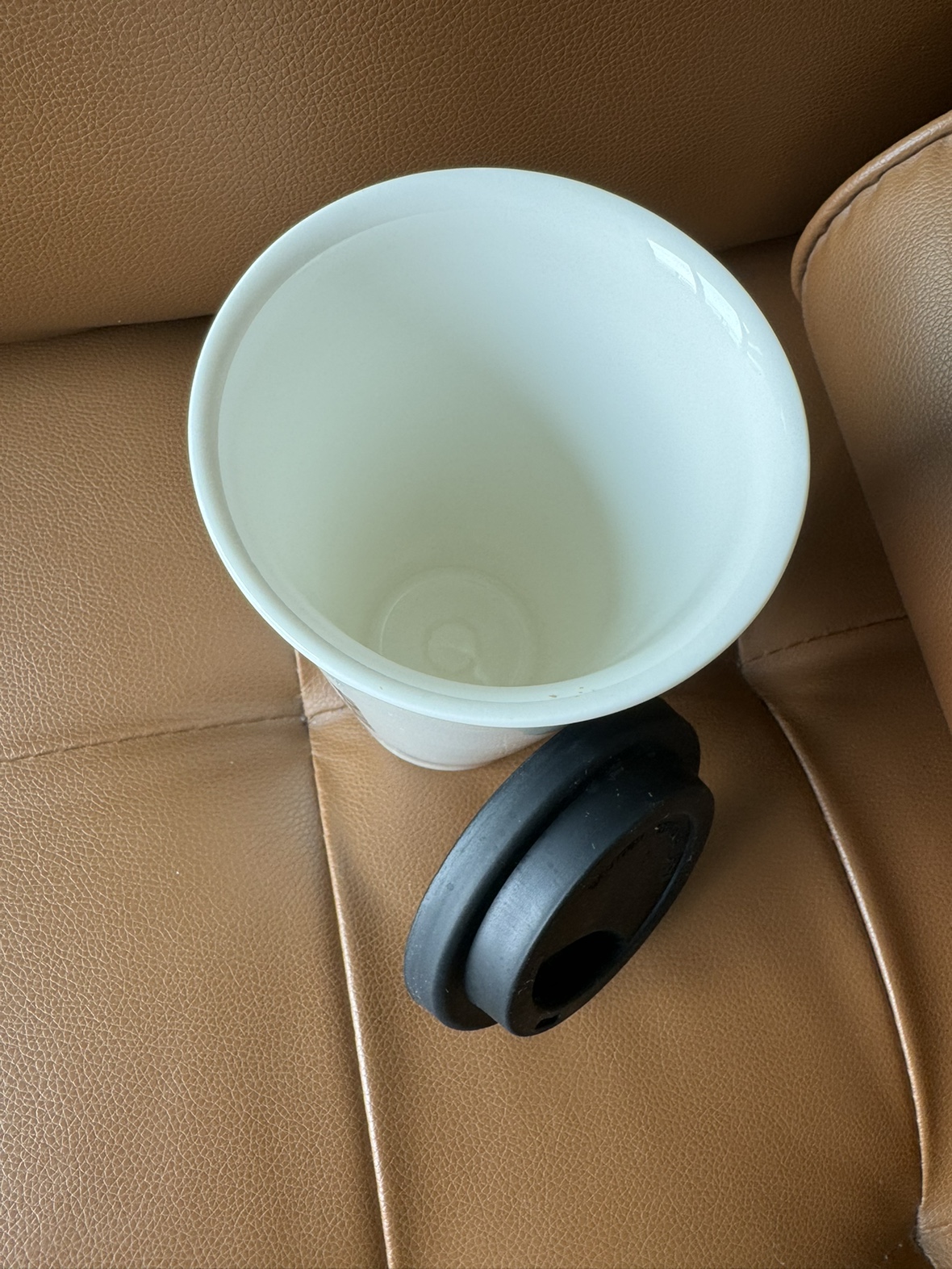 Ceramic Coffee Mug With Silicone Cap - photo 2