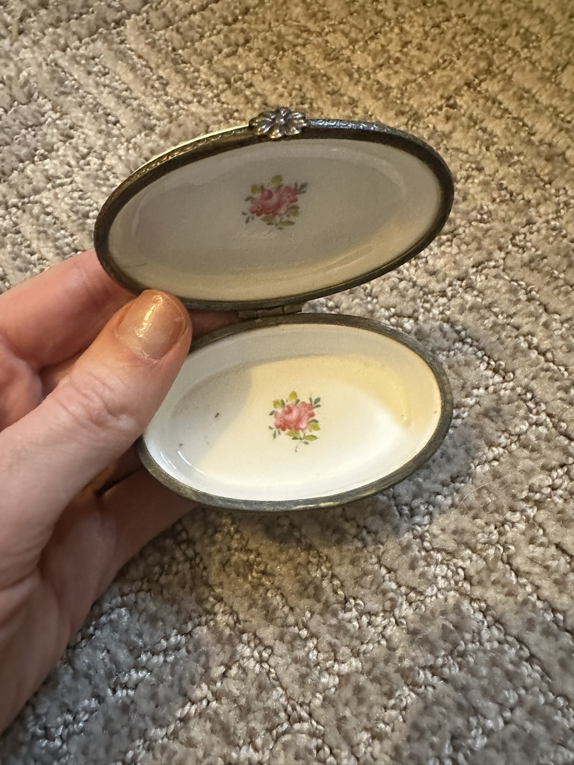 Antique porcelain trinket box - photo 3