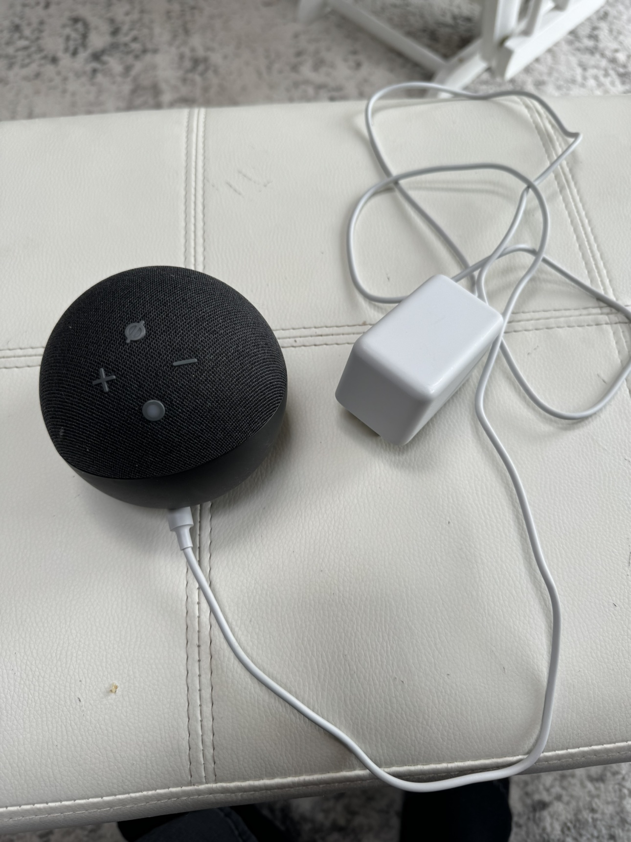 Echo Dot- 4th gen - photo 2