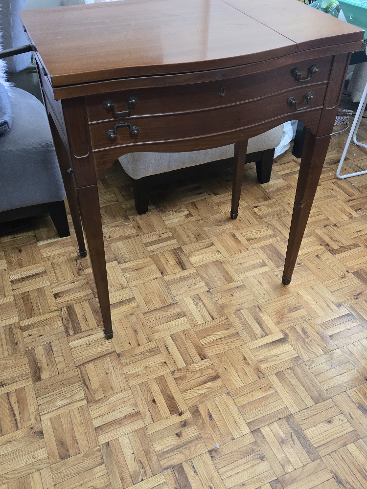 sewing table - photo 2