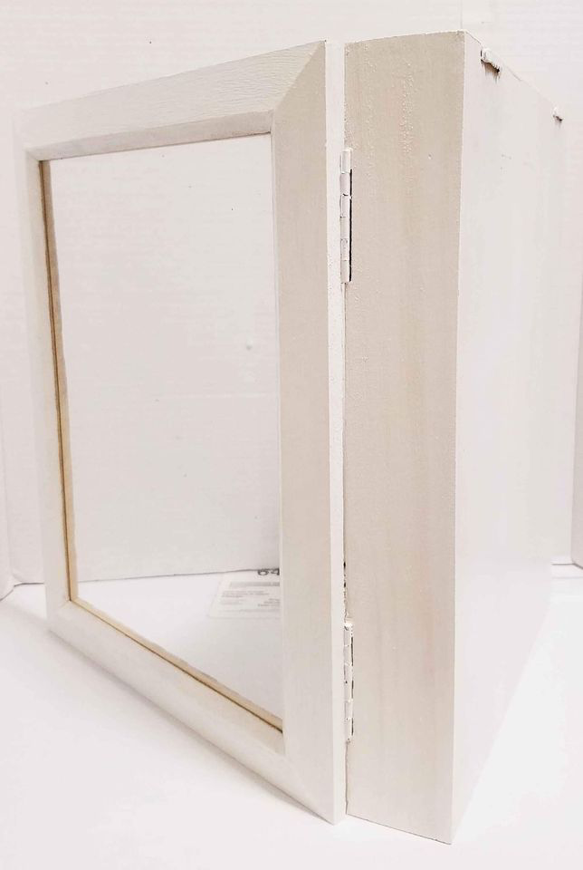 Shadow Box 14.5x12x3 Display Case Memory Box with Magnetic Door - photo 2