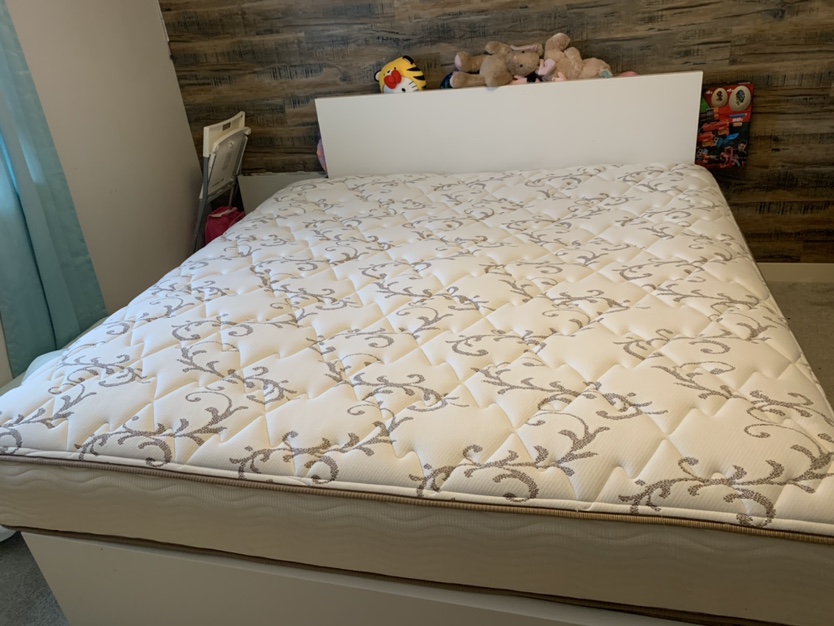 King size mattress - photo 2