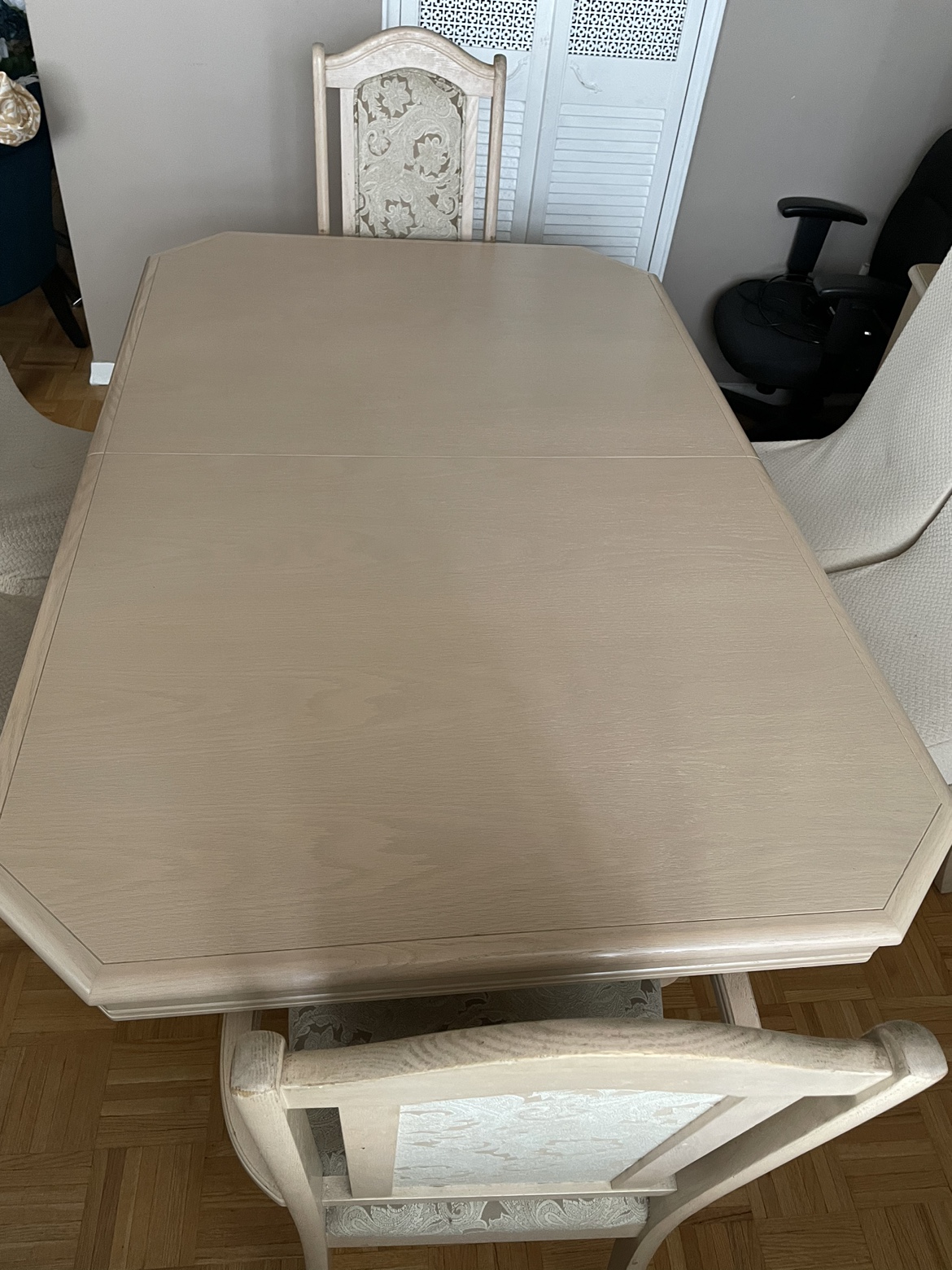 Dining table - photo 3