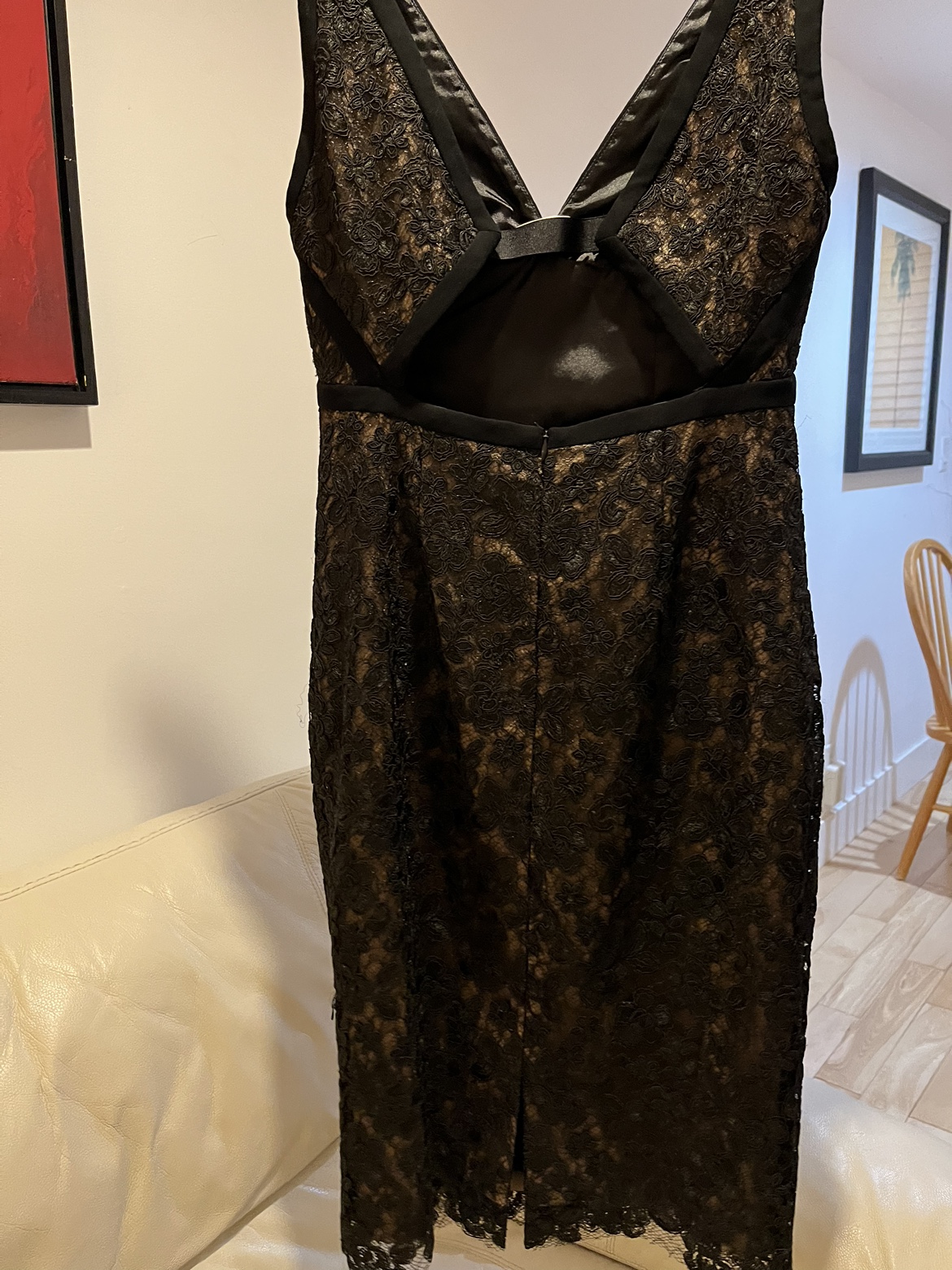 Beautiful and elegant cocktail dress image indicator(2)