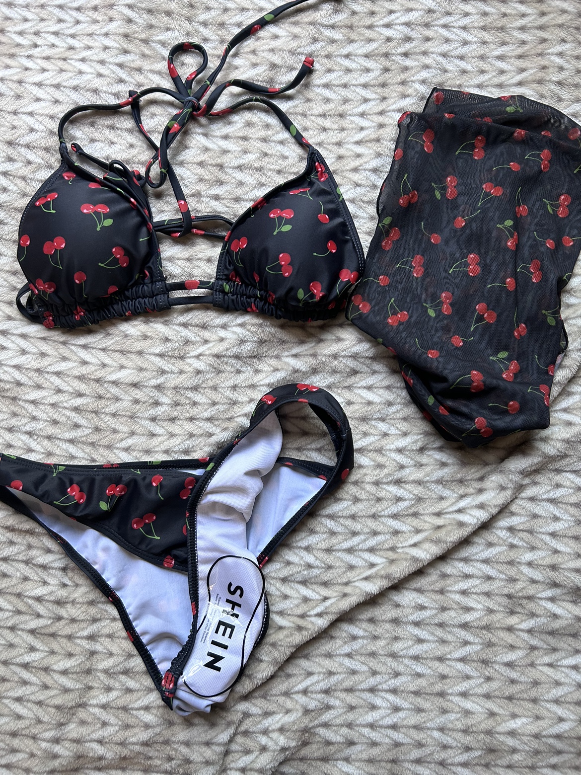 Brand New 3 Piece swimsuit image indicator(4)