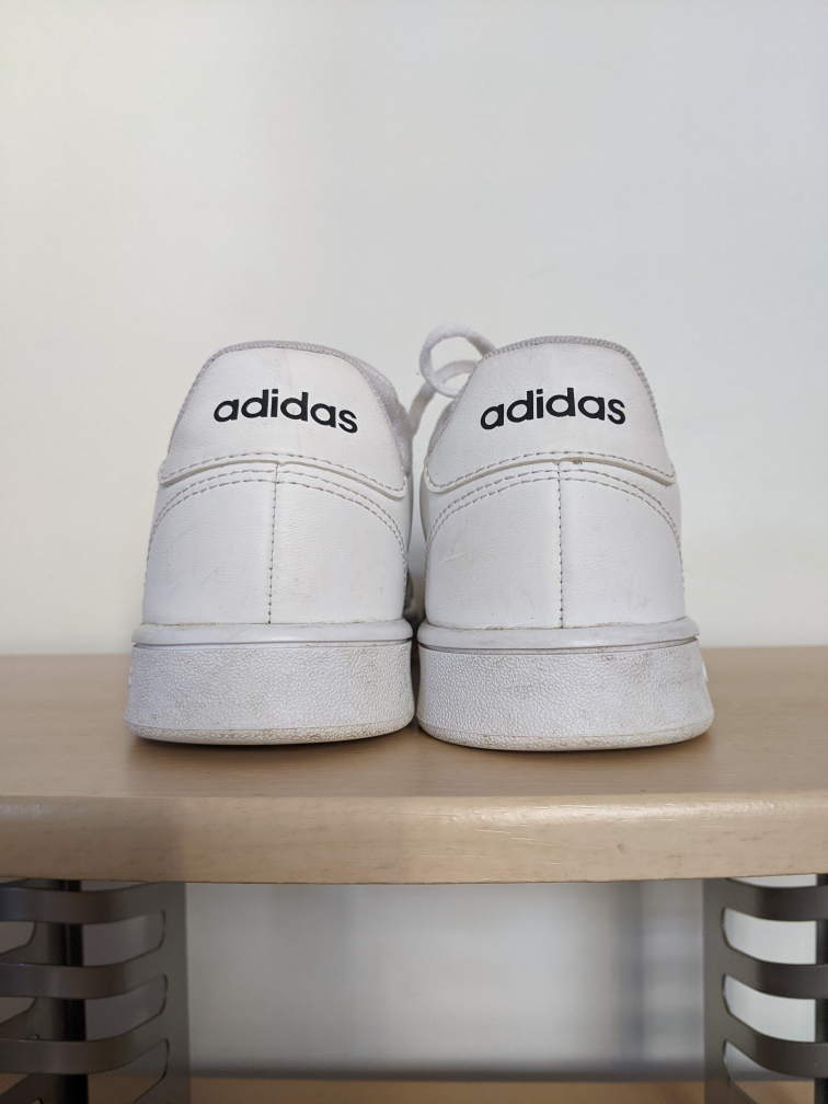 Adidas 3 Stripes Classic Casual Shoes Sneakers Footwear Size 5.5 image indicator(4)