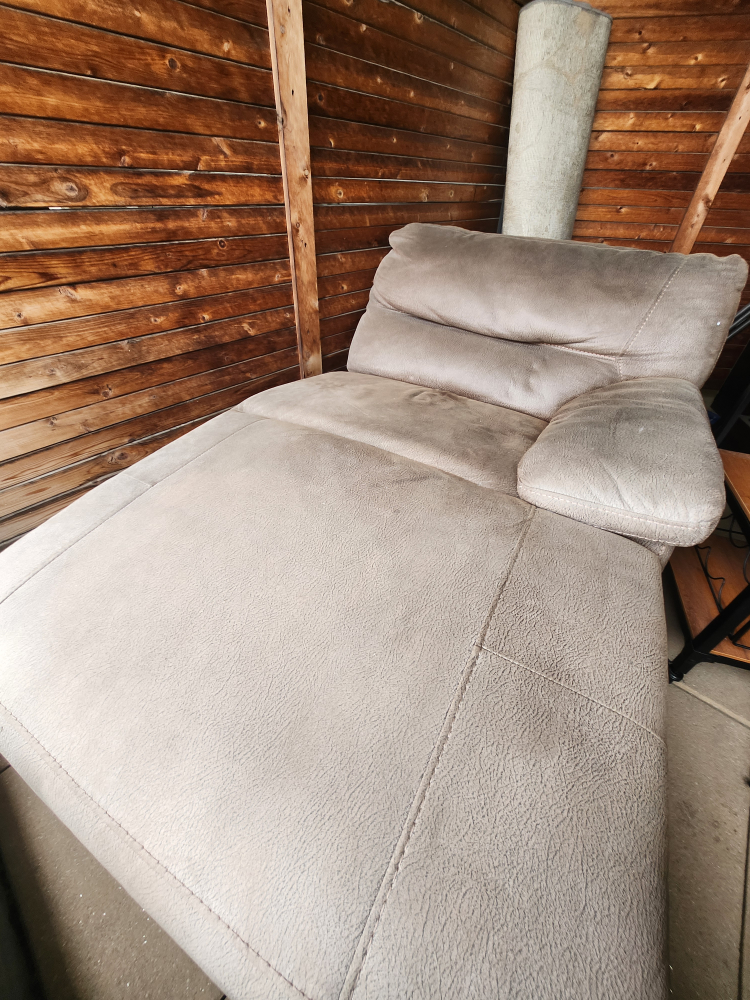 Sectional Couch - photo 4