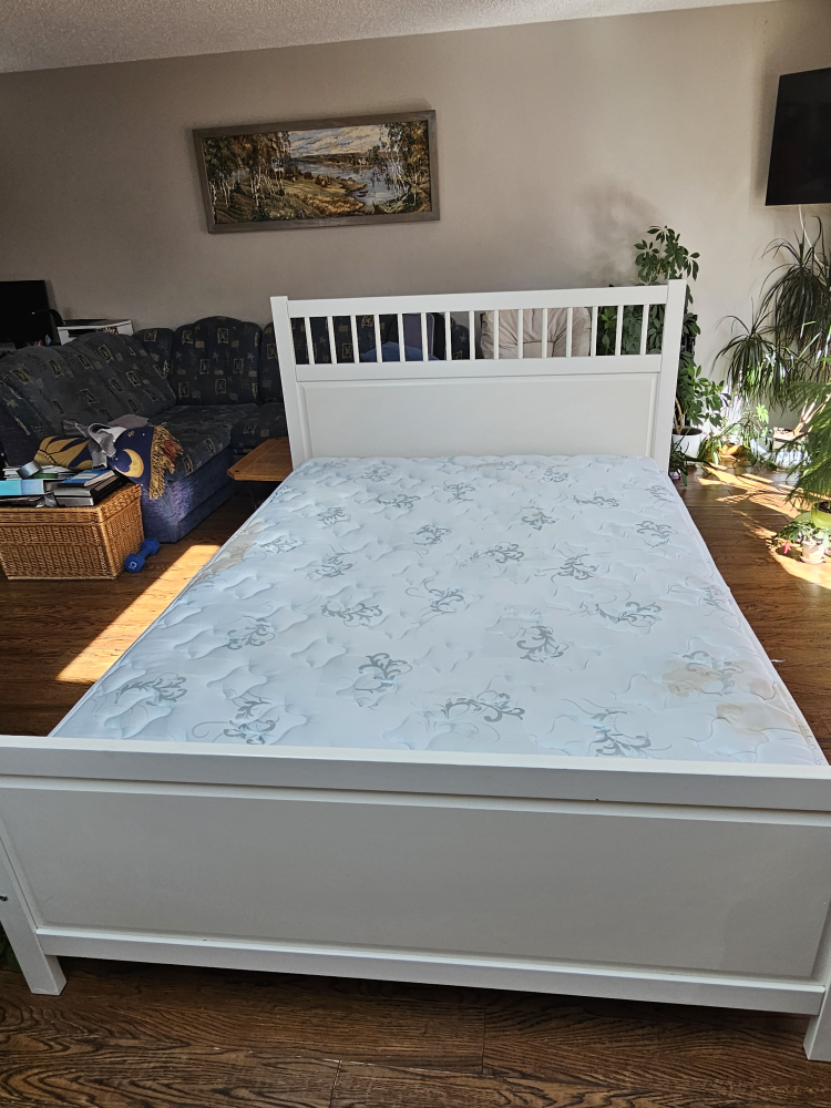 Queen size mattress