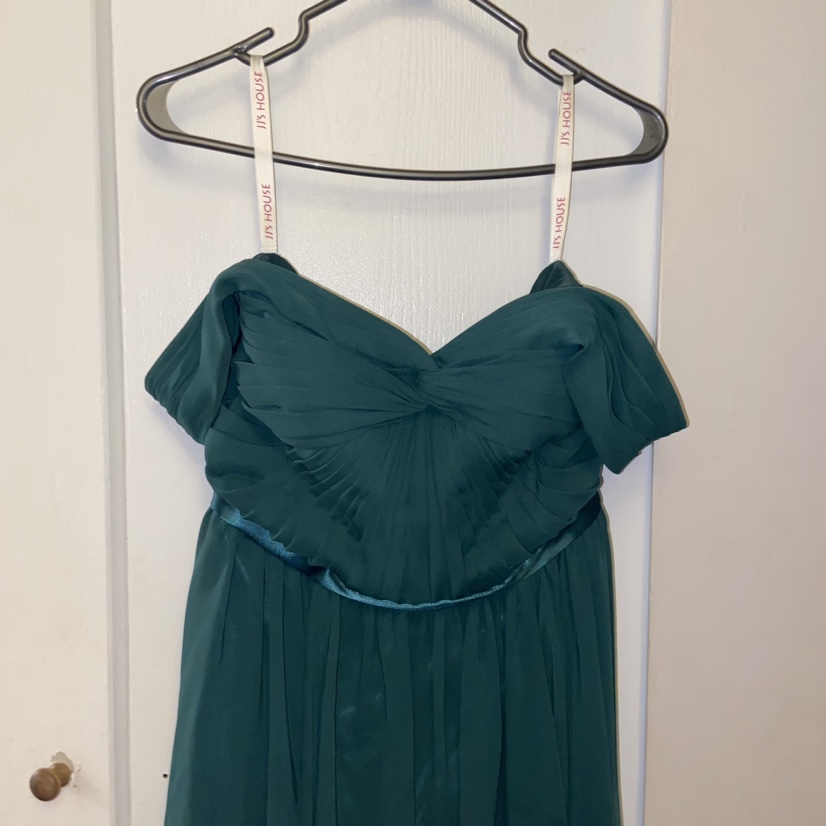 Prom Dress image indicator(3)