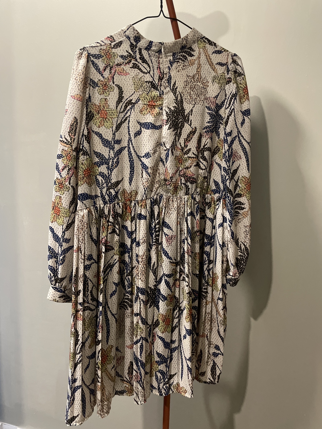 dress - photo 3