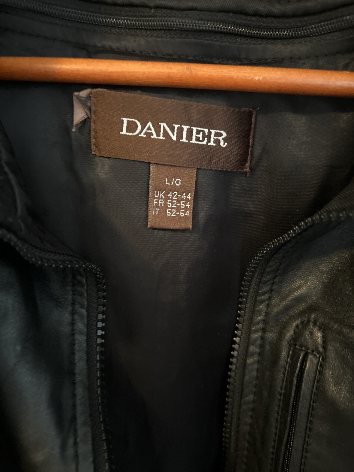 DANIER men’s winter jacket image indicator(3)