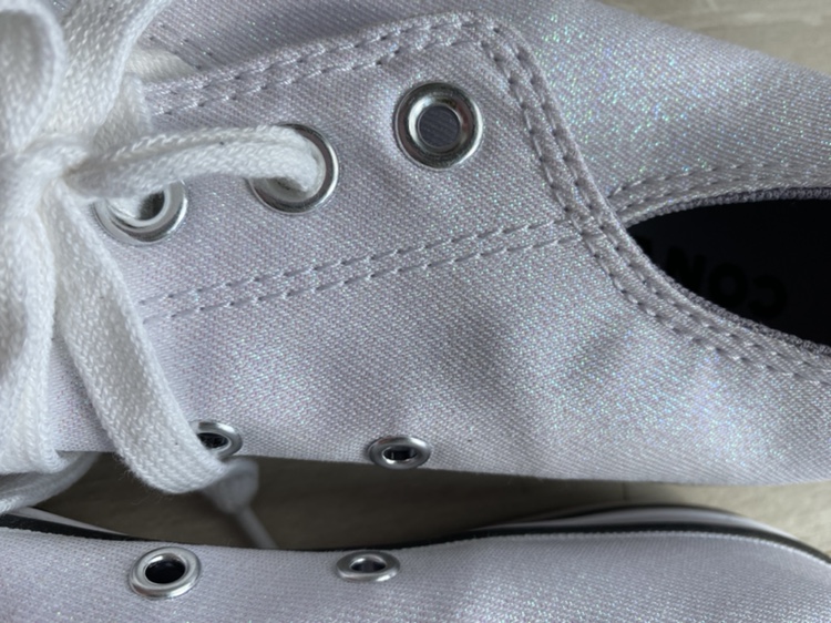 Converse Sneakers image indicator(3)