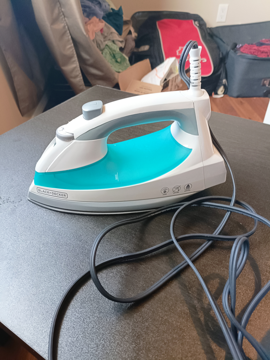 Black and decker steam iron