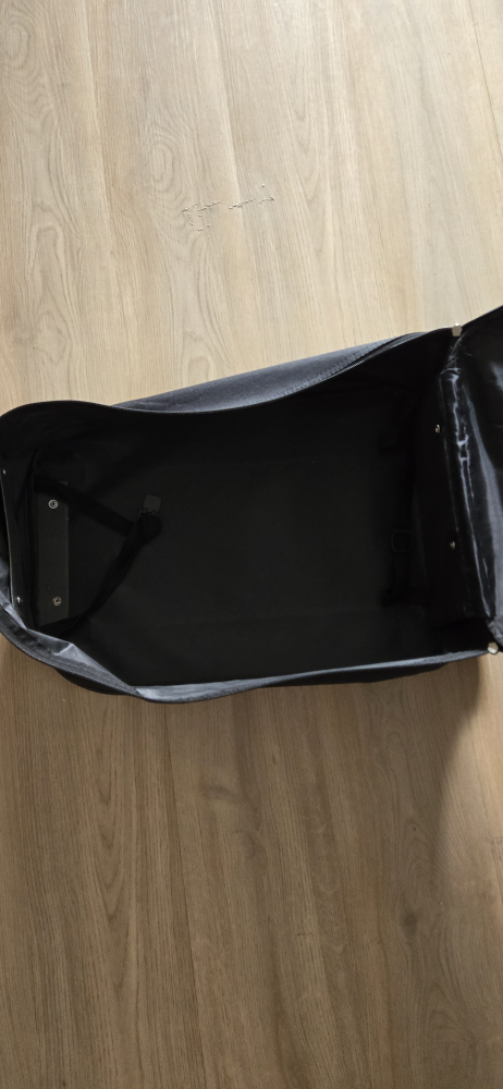 Carry-on suitcase - photo 3